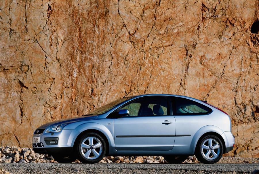  Ford Focus 2005 года  (фото 60 из 116)